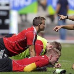 Bildnummer: 13920543 Datum: 05.07.2013 Copyright: imago/MIS
05.07.2013, Fussball 1.Bundesliga 2013/2014, Trainingslager FC Bayern München im Trentino (Italien), 2.Tag, Training am Vormittag. v.li: Xherdan Shaqiri (Bayern München) lauscht den Ausführungen von Trainer Pep Guardiola (Bayern München). ; Fussball GER 1 BL 2013 2014 Training Trainingslager xcb x0x 2013 quer Fussball Soccer Football Herren Männer Fußball Deutschland 1.Liga Liga1 saison 2013 / 2014 13/14 saison1213 2013/14 Training Trainingslager Saisonvorbereitung FCB FC Bayern Arco Trentino Südtirol Riva Diskussion Diskutiert redet reden Taktik Anweisungen Gestik Gespräch
Image number 13920543 date 05 07 2013 Copyright imago MIS 05 07 2013 Football 1 Bundesliga 2013 2014 Training camps FC Bavaria Munich in Trentino Italy 2 Day Training at Morning v left Xherdan Shaqiri Bavaria Munich listens the Remarks from team manager Pep Guardiola Bavaria Munich Football ger 1 BL 2013 2014 Training Training camps x0x 2013 horizontal Football Soccer Football men Men Football Germany 1 League Season 2013 2014 13 14 2013 14 Training Training camps pre Season training FCB FC Bavaria Arco Trentino South Tyrol Riva Discussion discussed talking about talk Tactics Instructions Gesture Conversation